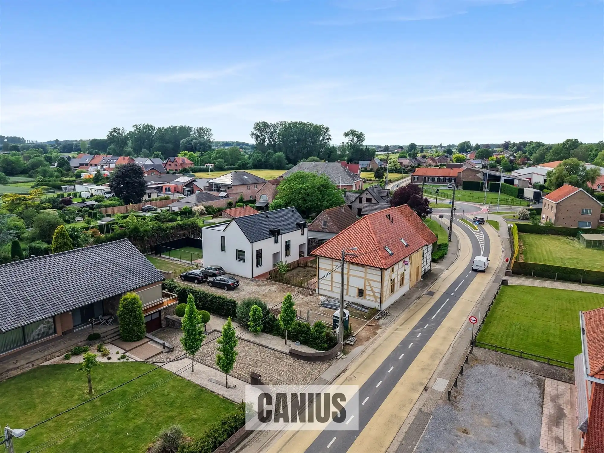 KNAPPE NIEUWBOUWWONING MET 3 SLPKS foto 23