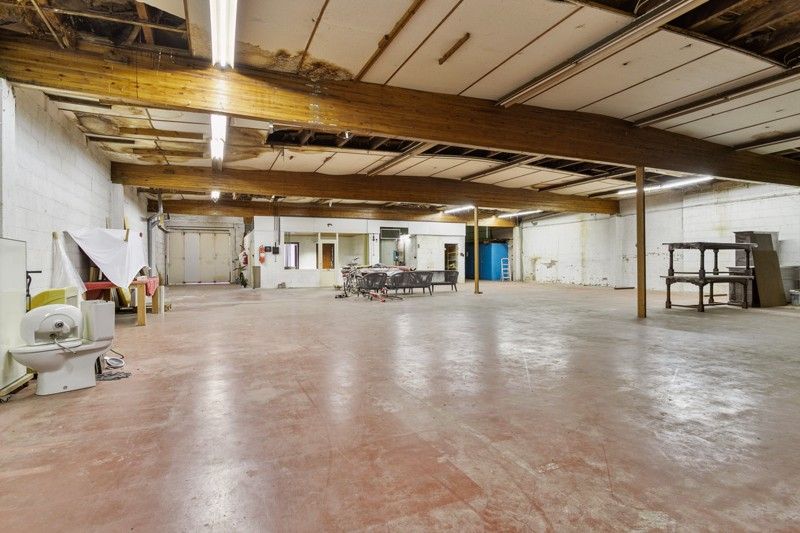 Op en top gerenoveerde bel-etage woning mét magazijn TE KOOP nabij hartje Wakken! foto 26
