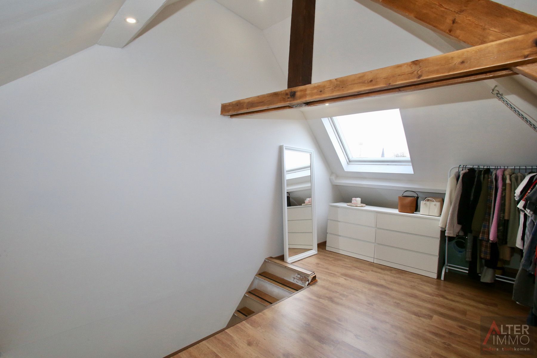 Ruime gerenoveerde woning (186m2 NBO) - op een perceel van 3a 25ca - Energielabel C (241 kWh/m2) foto 25