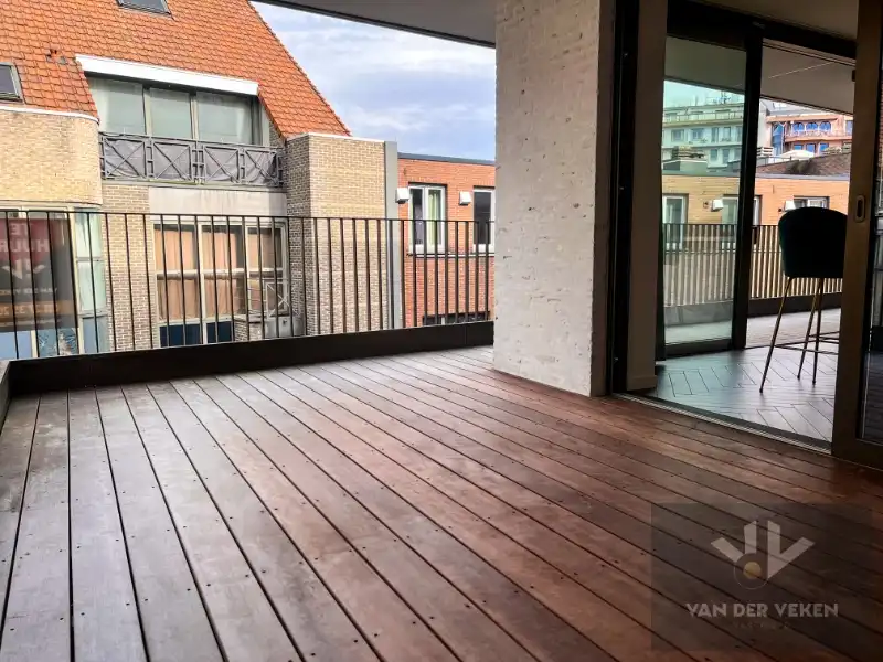 LUXUEUS AFGEWERKT NIEUWBOUWAPP MET RIANT TERRAS foto 10