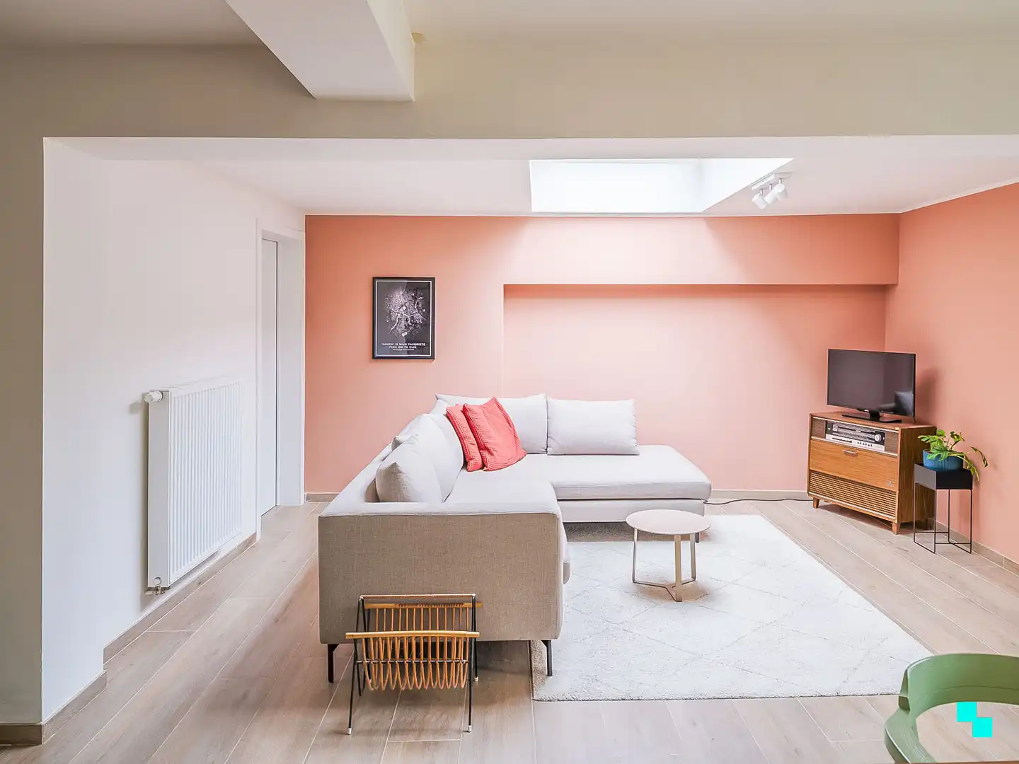 Instapklare rijwoning te Bottelare dorp met garage en tuin foto 11