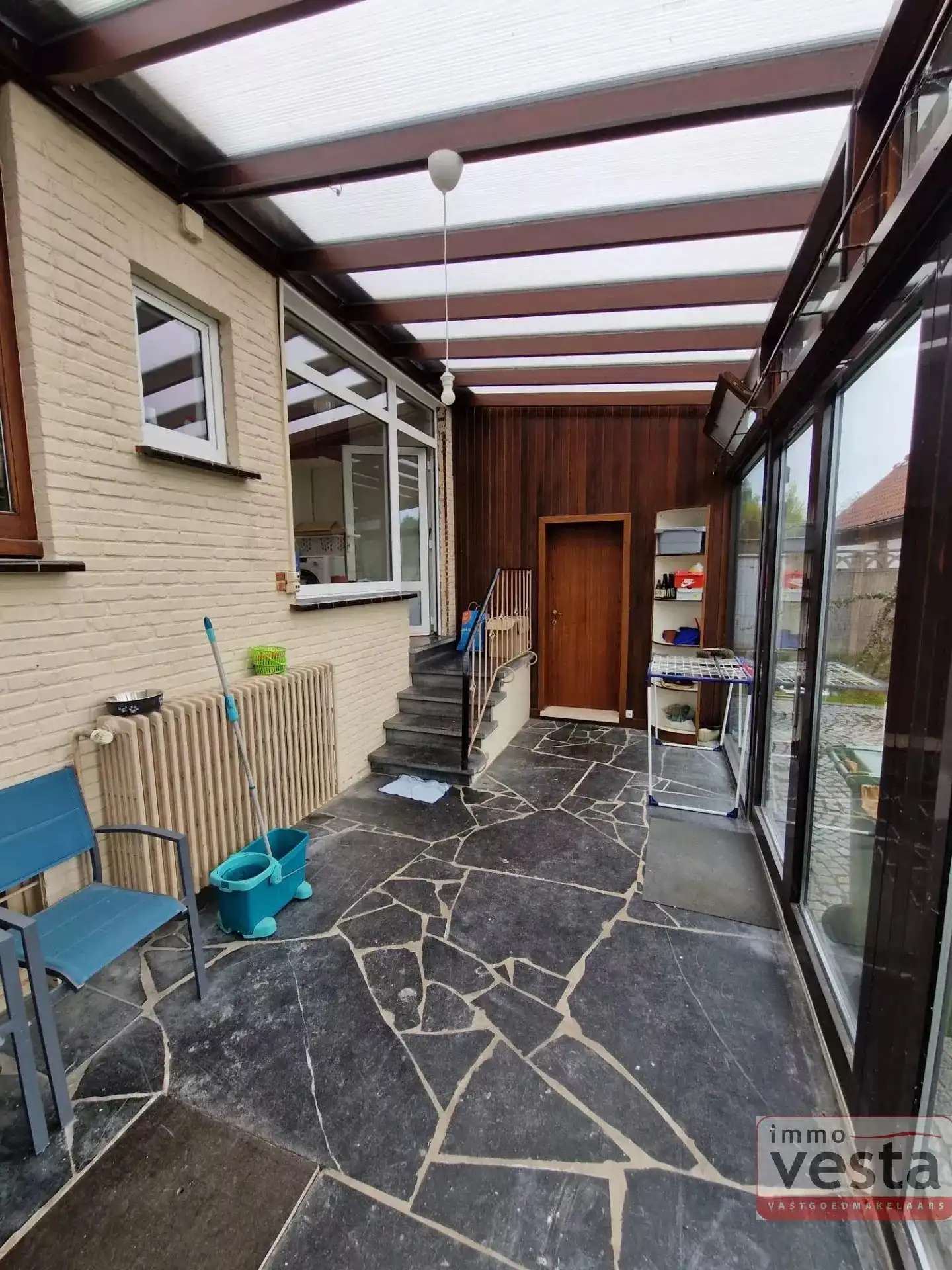 Woning met 2 slaapkamers, garage en tuin foto 15