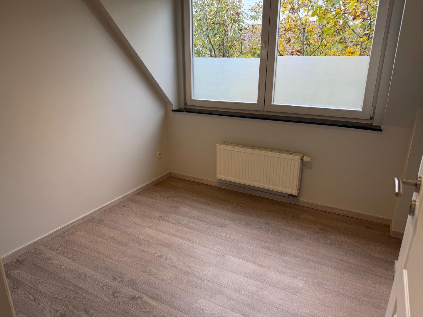 Duplexappartement met 2 slaapkamers, terras en autostaanplaats foto 9
