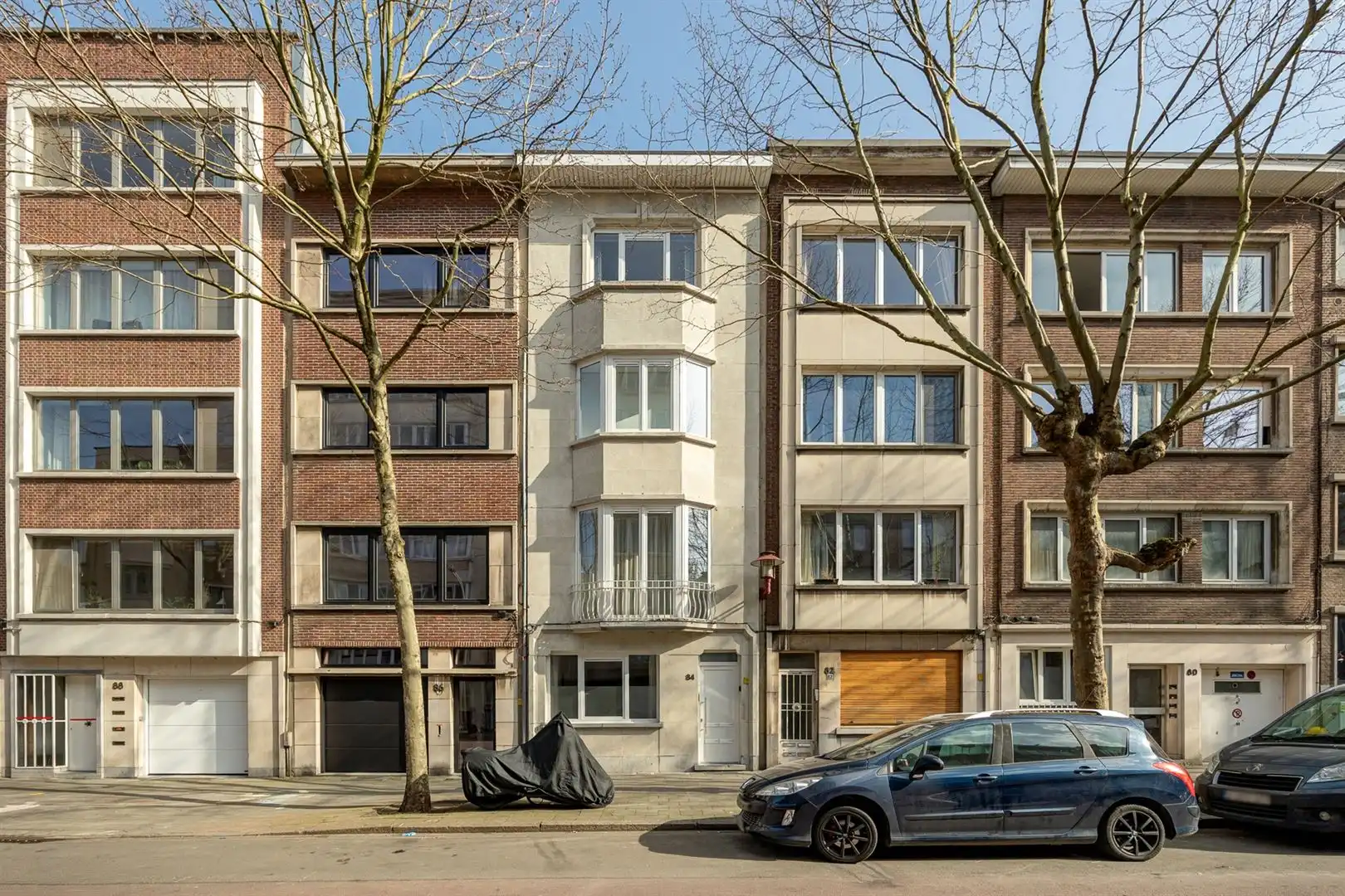 Wonen in een fietsstraat, midden in Antwerpen foto {{pictureIndex}}