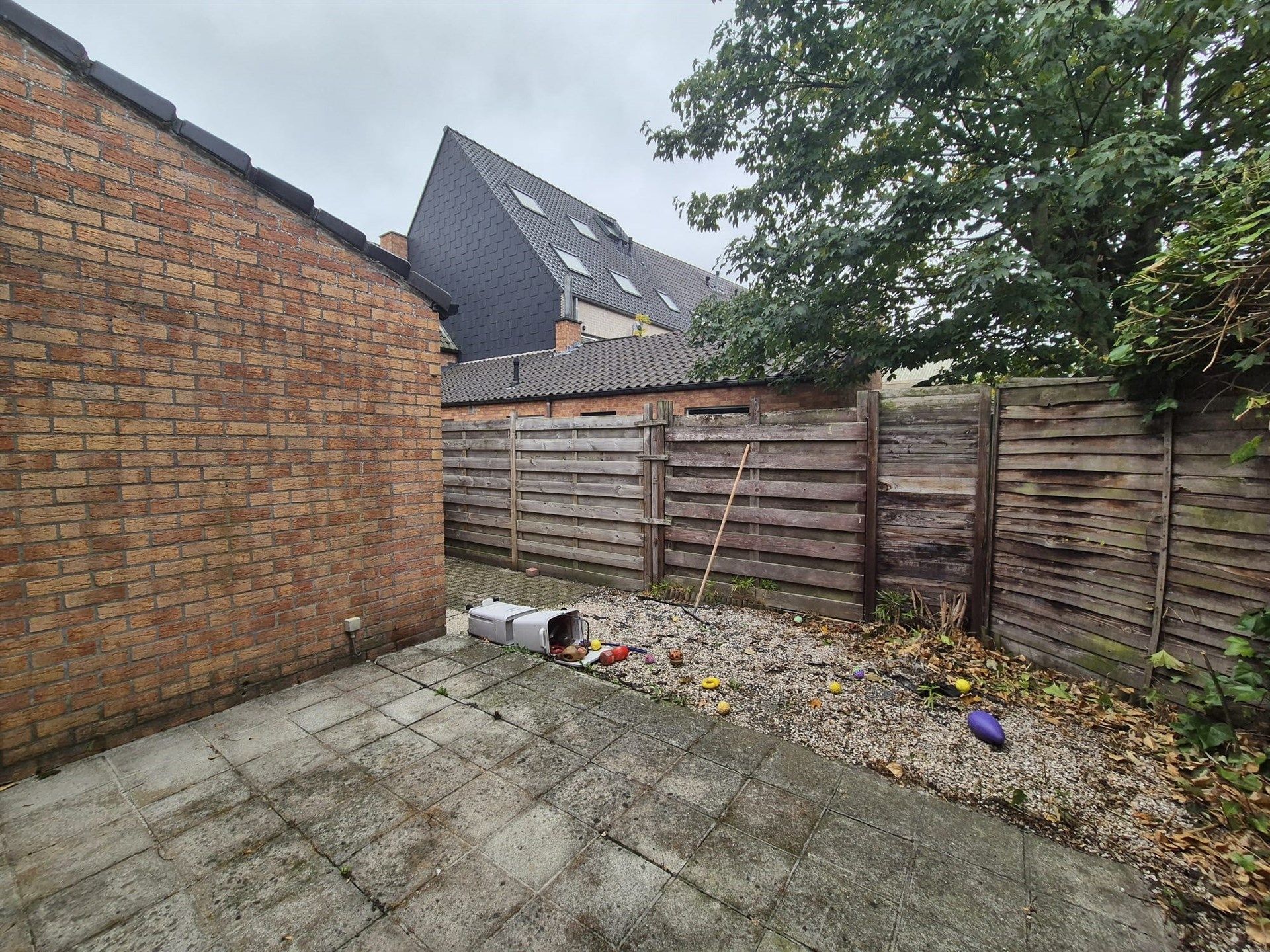 Centraal gelegen 2 slaapkamer woning met koer. foto 15