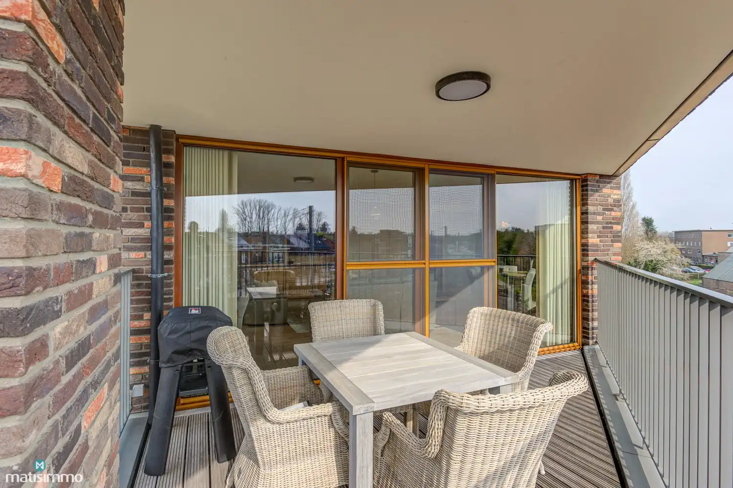 LUXUEUS AFGEWERKT APPARTEMENT MET 2 SLAAPKAMERS EN ZUIDGERICHT TERRAS VLAKBIJ HET CENTRUM VAN BILZEN (+ optioneel 3 autostaanplaatsen) foto 21