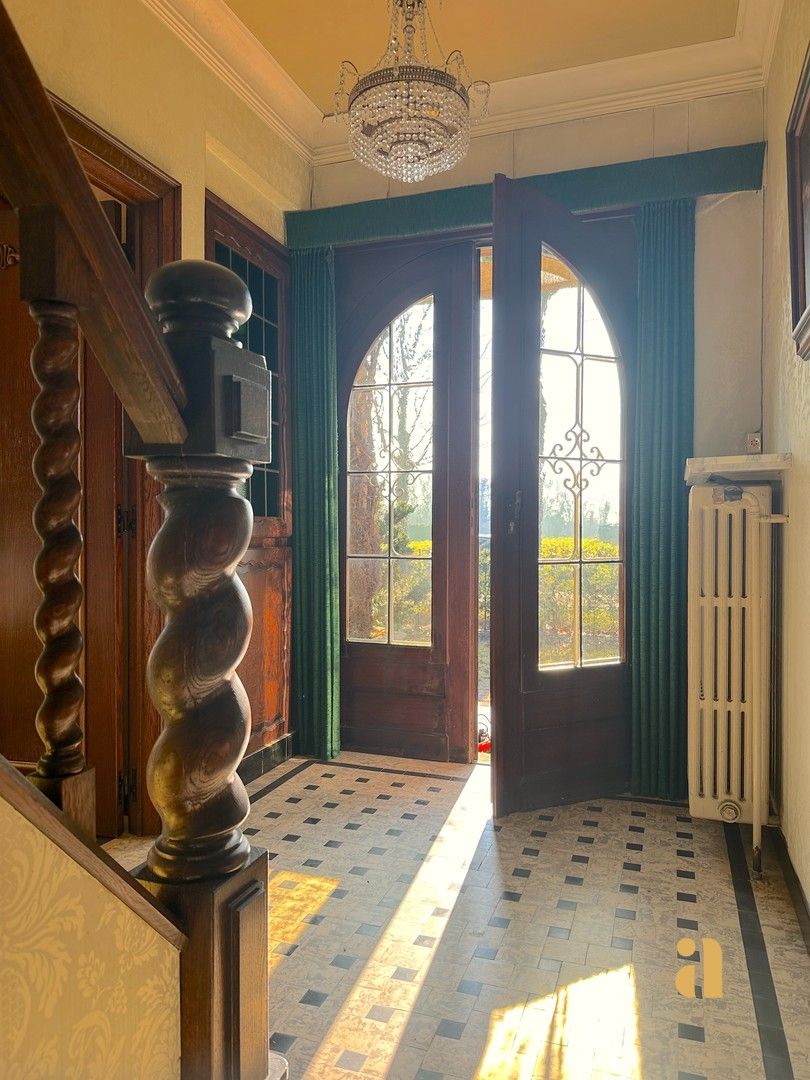 Lichtrijke open bebouwing met charme en groeikansen foto 7