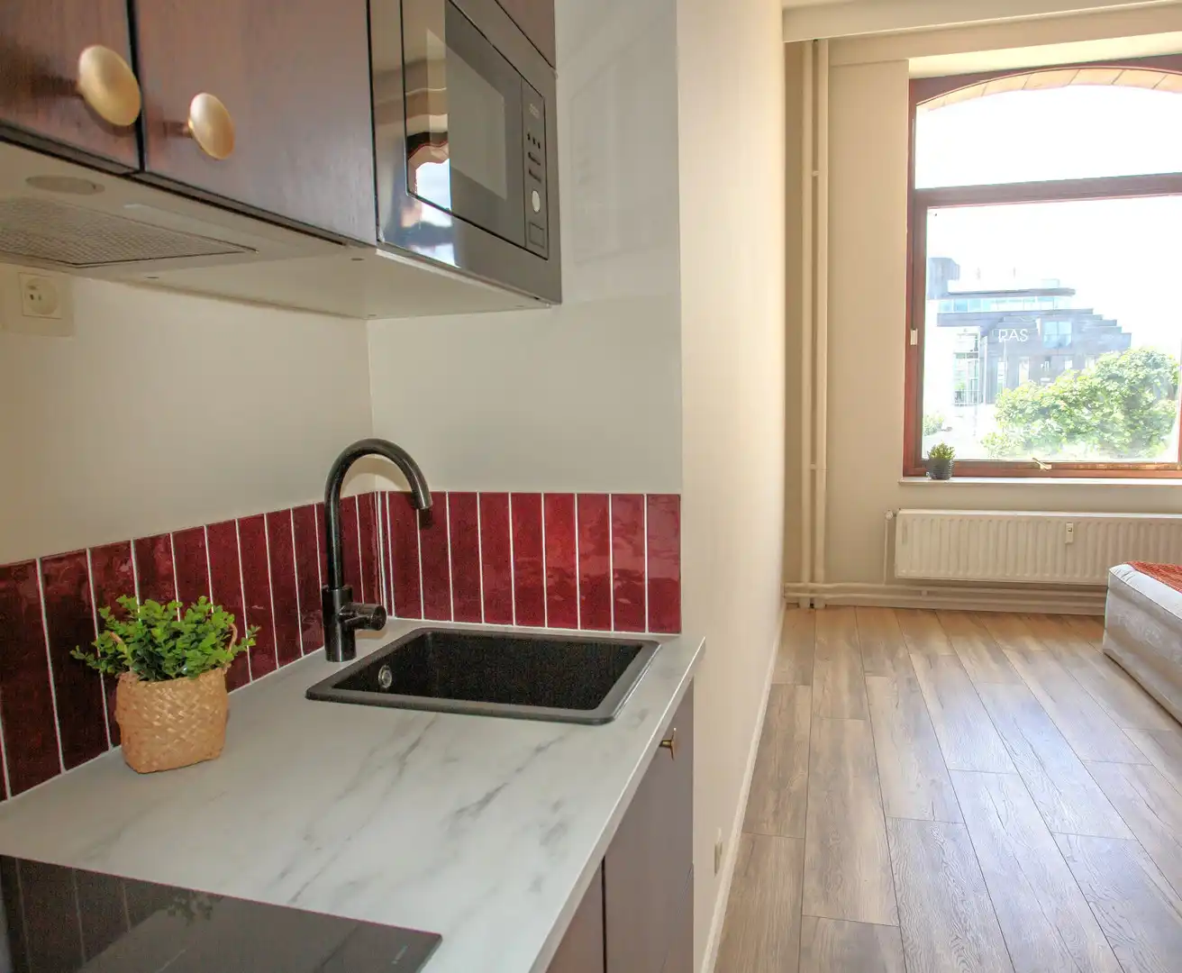 Charmante, gerenoveerde studio met uniek uitzicht op de Schelde foto 4