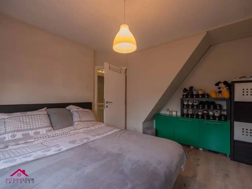Gezellige en instapklare, half vrijstaande woning met veranda foto 27