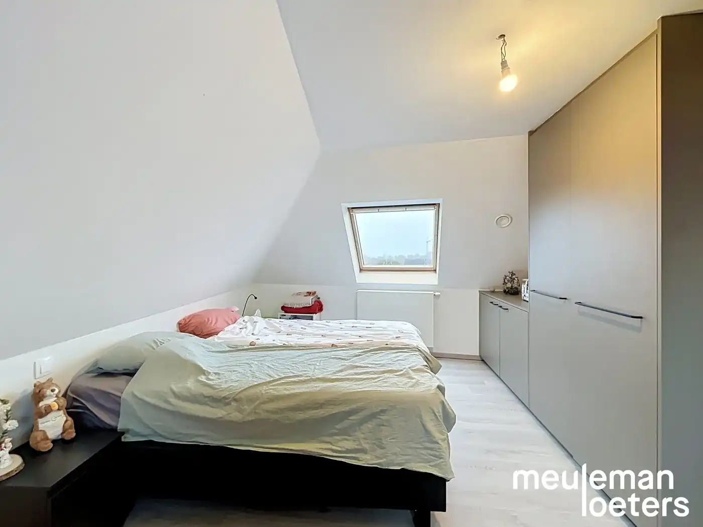 Lichtrijk en energiezuinig appartement foto 8