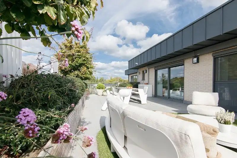 INVESTERINGSPAND: TOP GELEGEN PENTHOUSE MET UNIEK TERRAS EN LEVENSLANGE HUURDERS foto 7