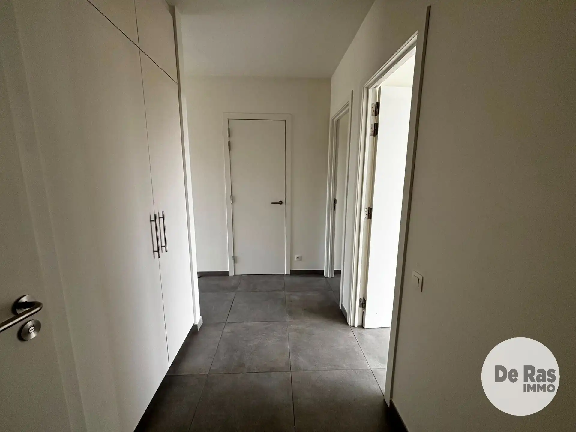 ZOTTEGEM - SCHITTEREND NIEUWBOUWAPP. MET ZONNETERRAS foto 2
