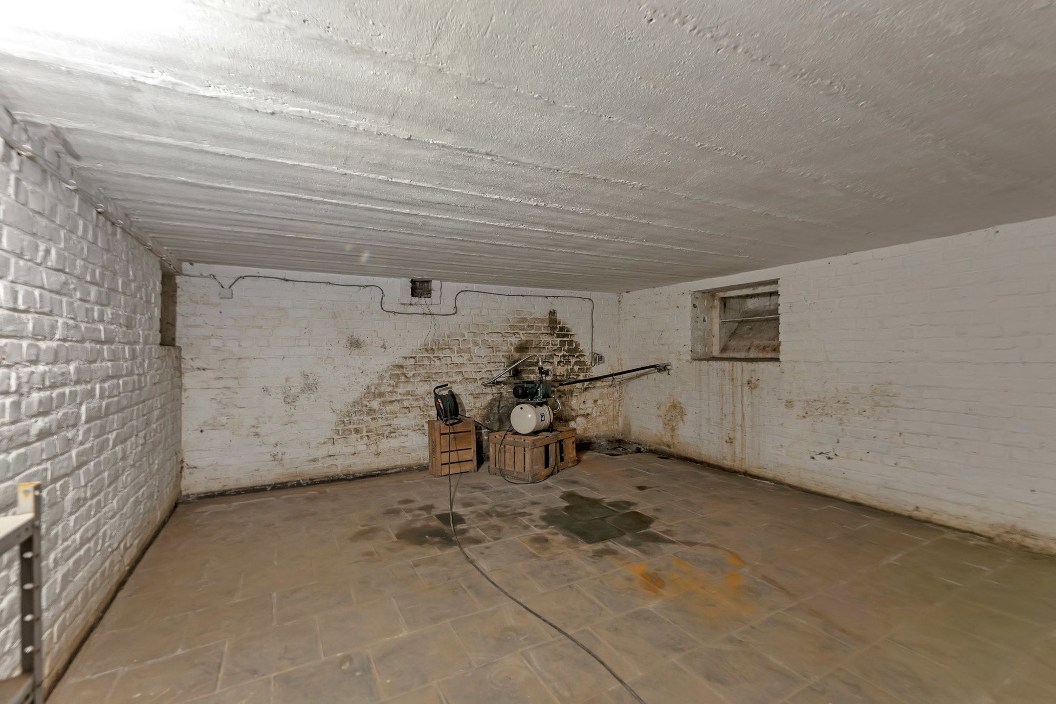 Woning met loods en 510 m² bewoonbare oppervlakte in Velzeke foto 32