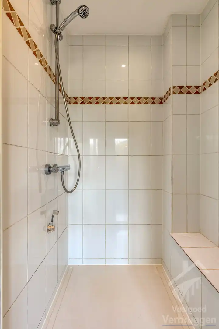 Luxueuze villa met 5 slaapkamers, bureau en ruime tuin op groot perceel in Aalst (Herdersem) foto 21