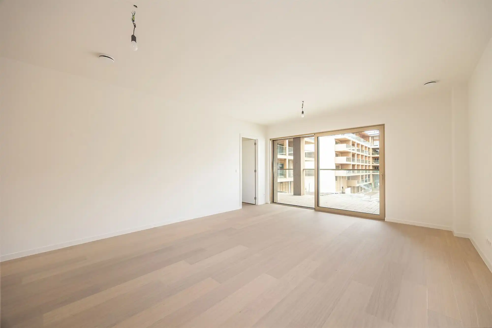 Shigeru Ban: app. met 3 slpkmrs., 2 bank. en 2 terrassen foto 4