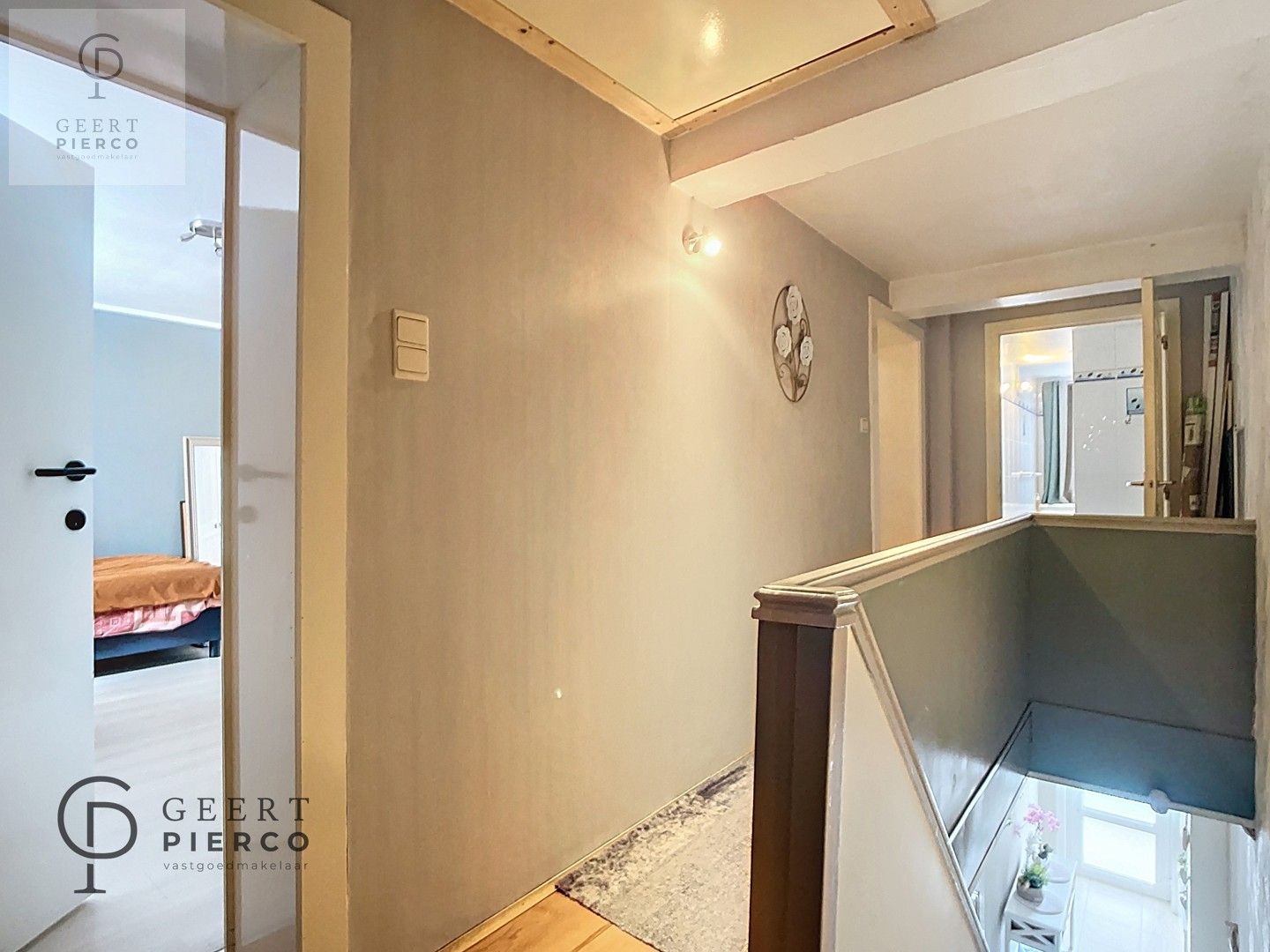 Gerenoveerde stadswoning in het centrum van Zoutleeuw. foto 15