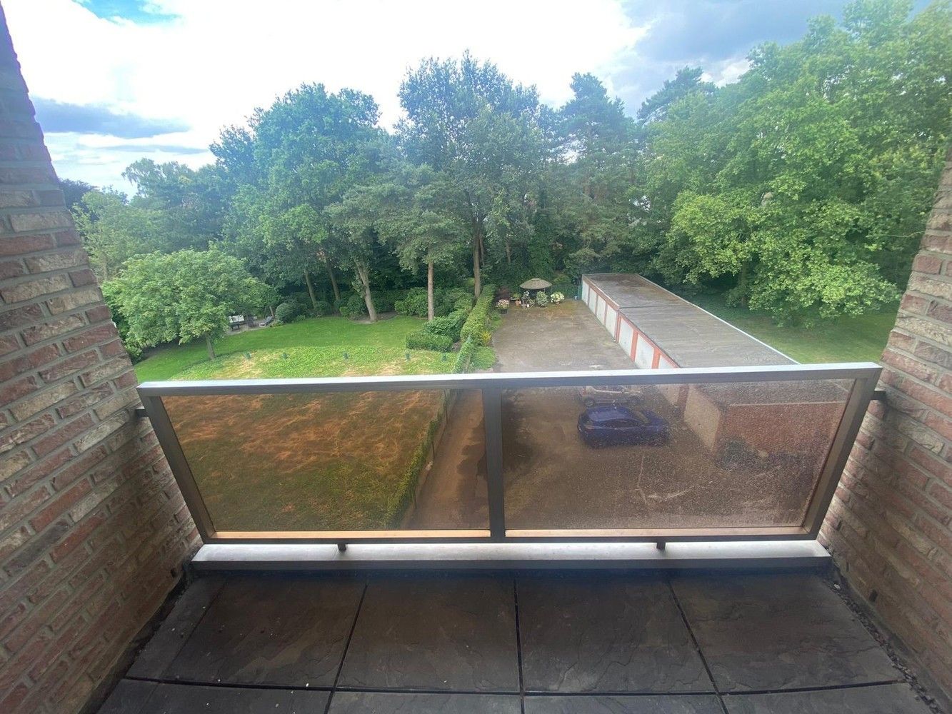 INSTAPKLAAR APPARTEMENT MET TERRAS foto 4