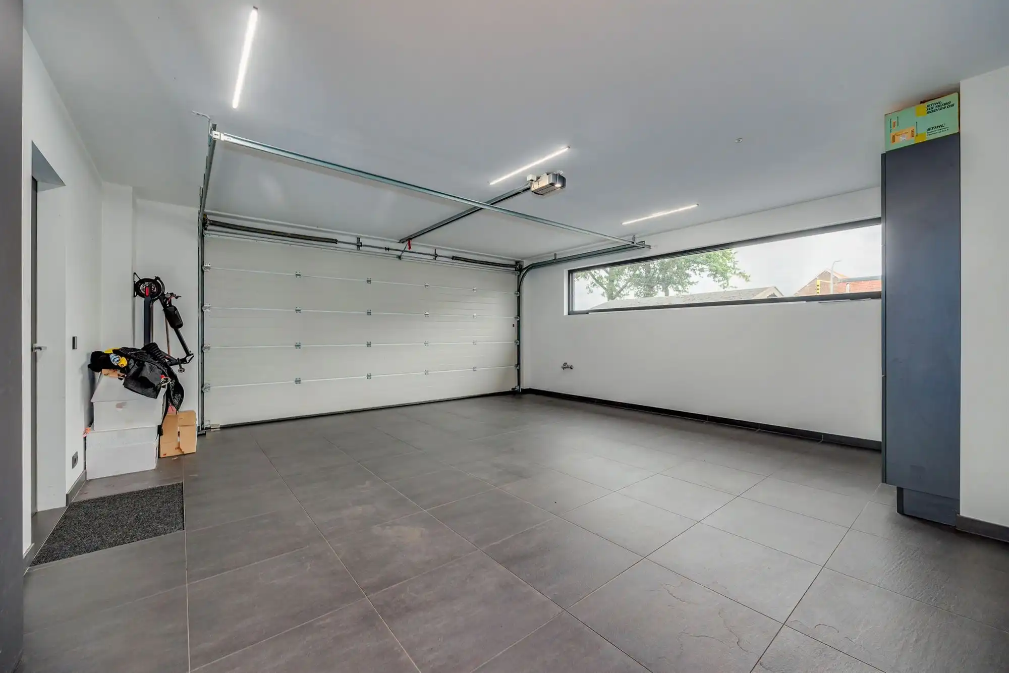 Exclusieve villa met 4 slaapkamers, 4 badkamers en luxueuze multifunctionele kelder op een toplocatie in Kalmthout! foto 26