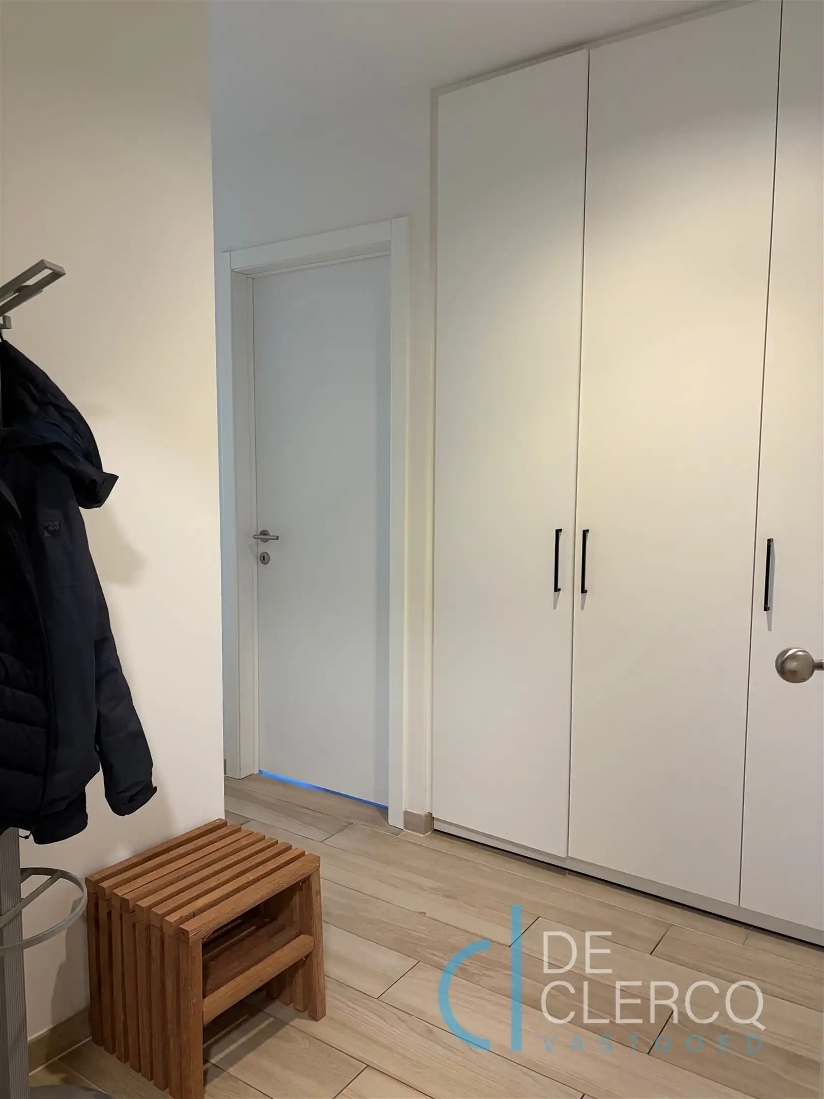 Perfect onderhouden appartement + garage te huur, Lochristi! foto 2
