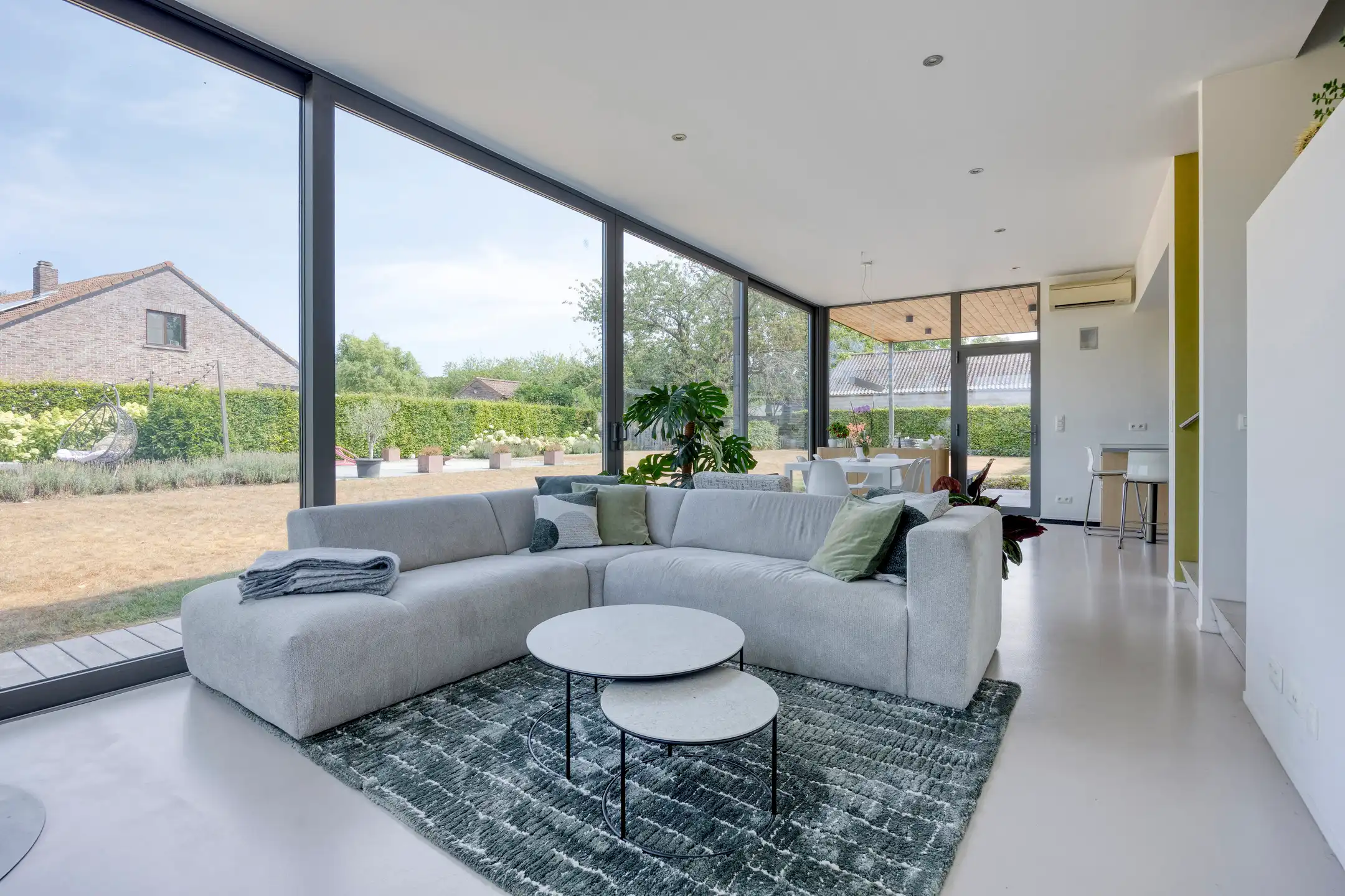 Woning met handelsruime op een strategische locatie foto 6