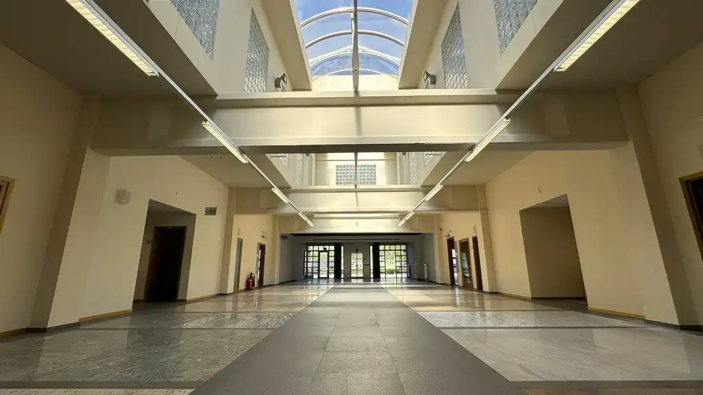 Budgetvriendelijke kantoren te huur vlakbij afrit E17 in Deinze foto 10