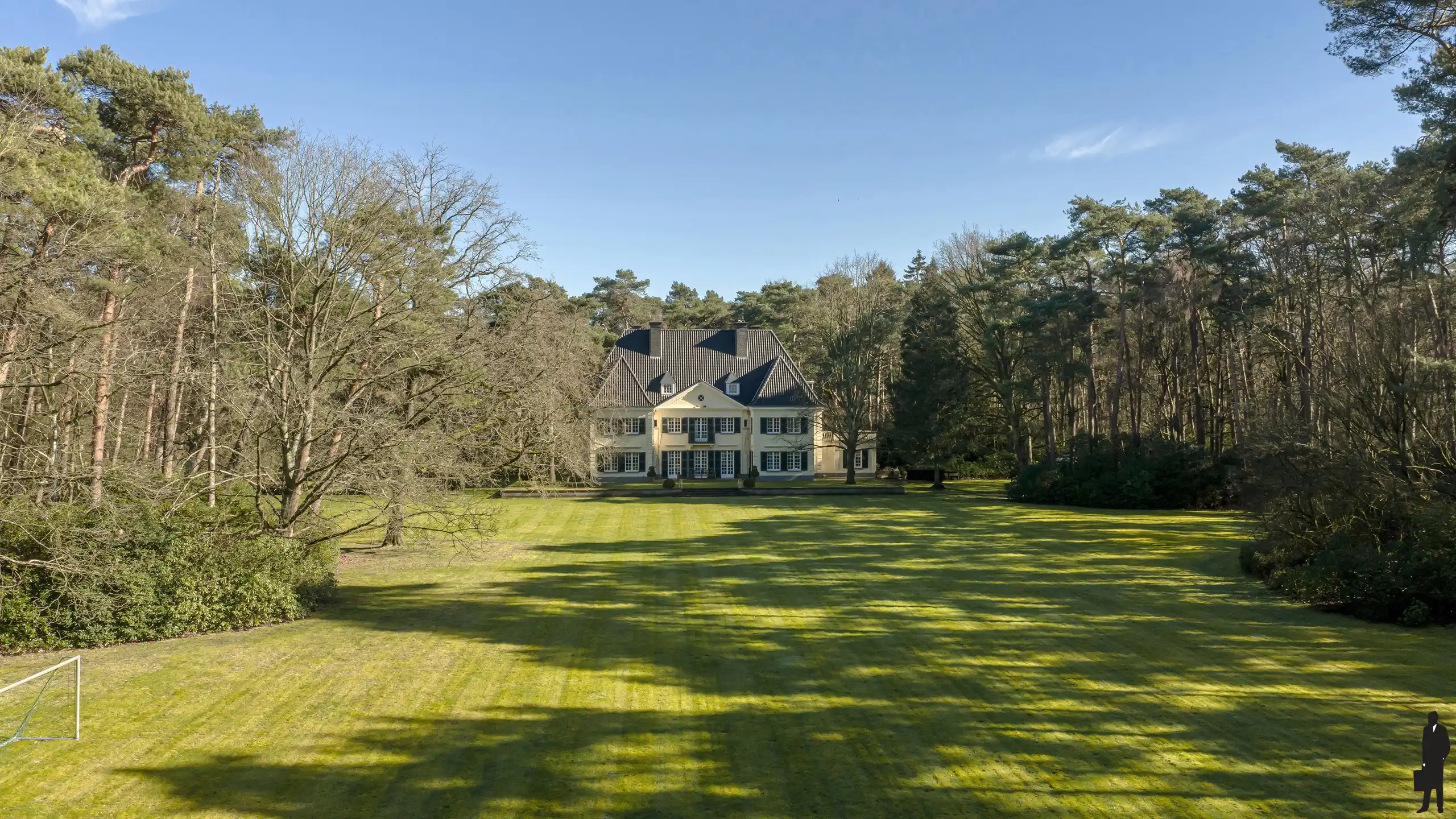 Exclusief landgoed op toplocatie nabij het centrum van Brasschaat foto 32