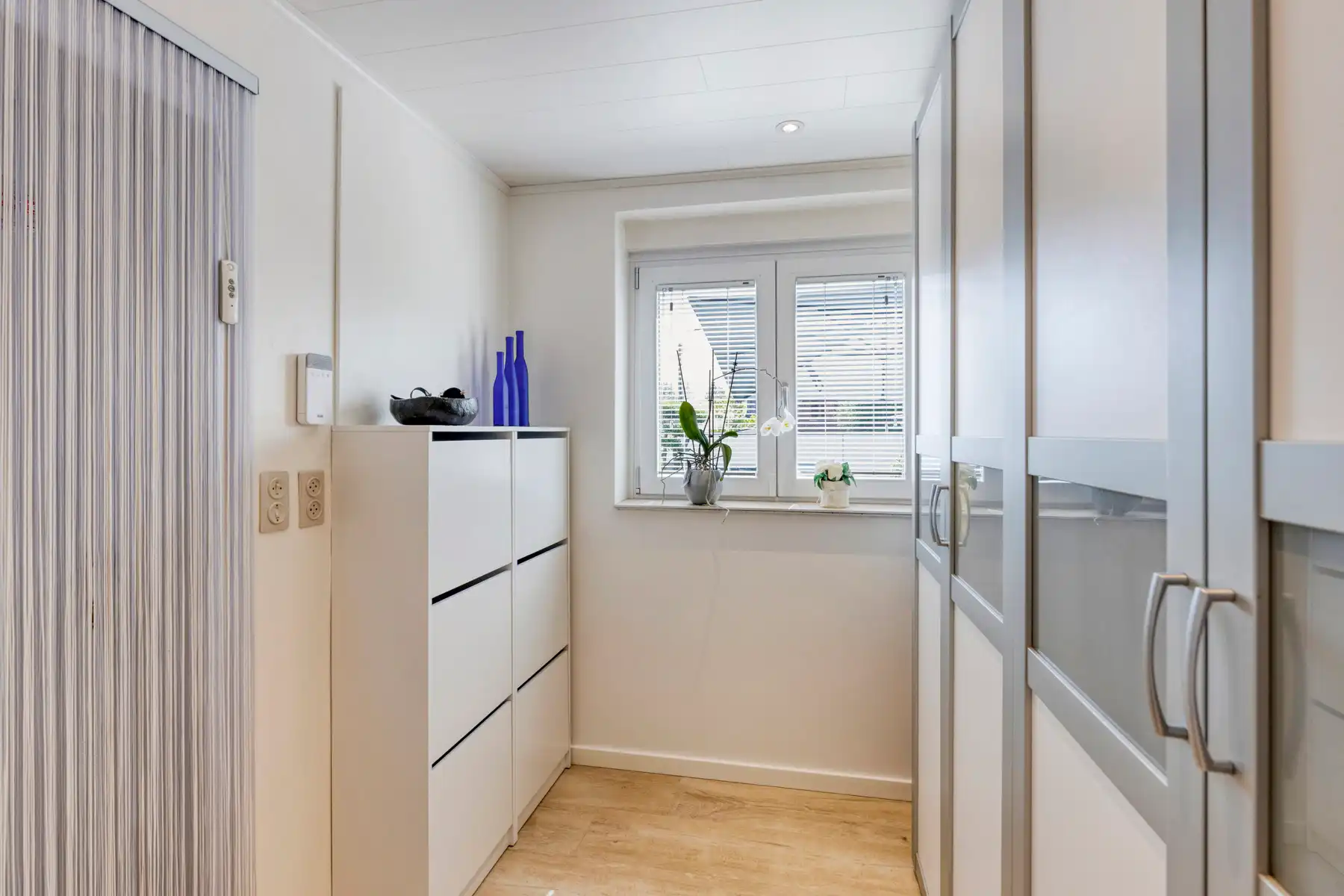 Charmante villa op toplocatie met ruime garage foto 16