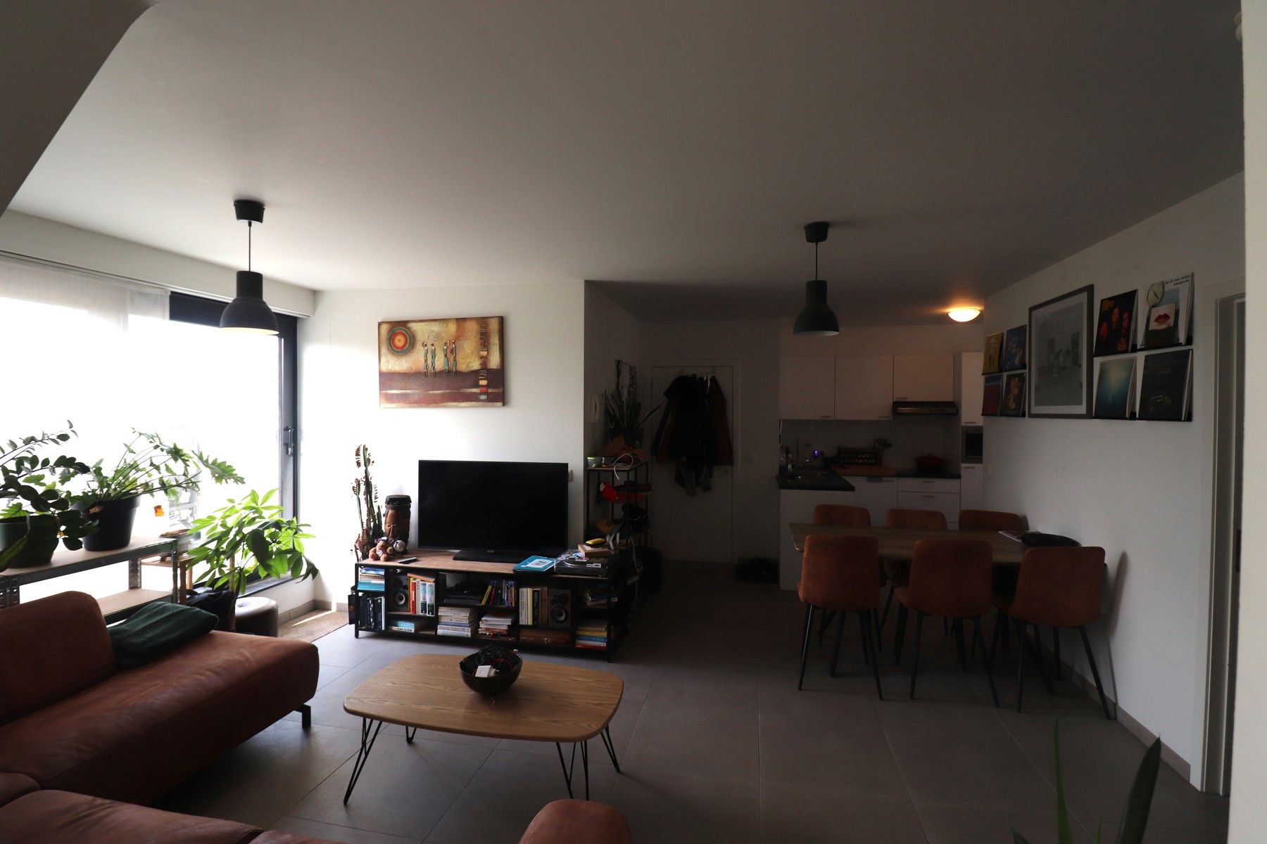 Dakappartement op derde verdieping links met terras en garage. foto 3