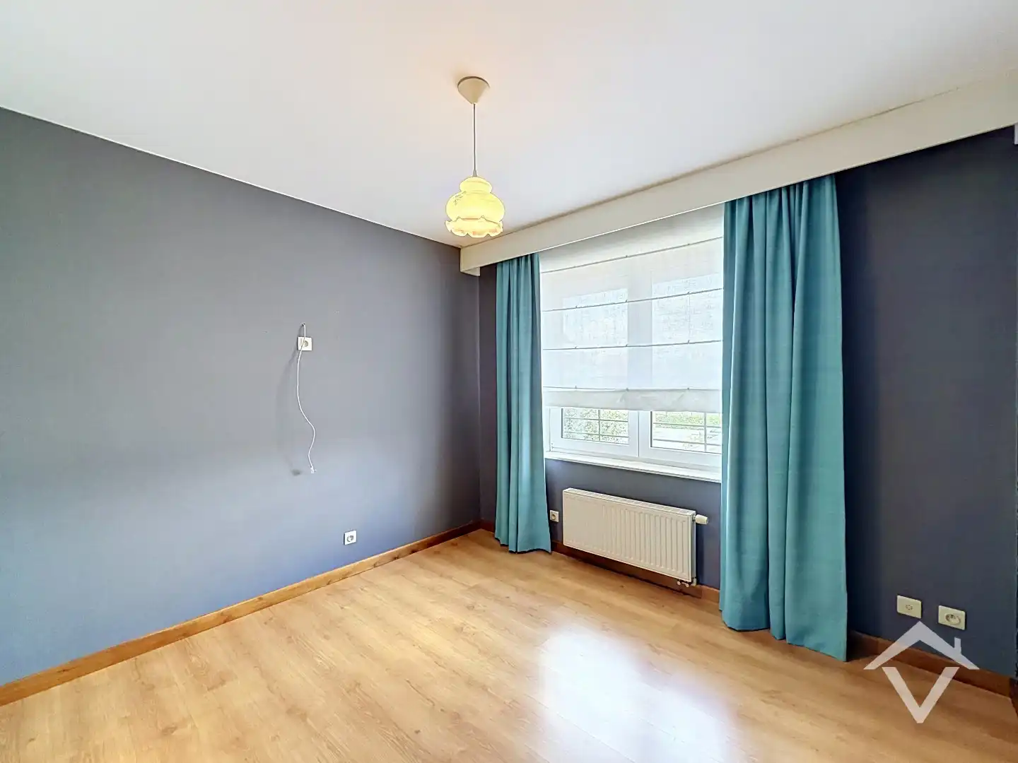 Instapklaar appartement met 2 slaapkamers, 2 bergingen en garage te Eernegem foto 23