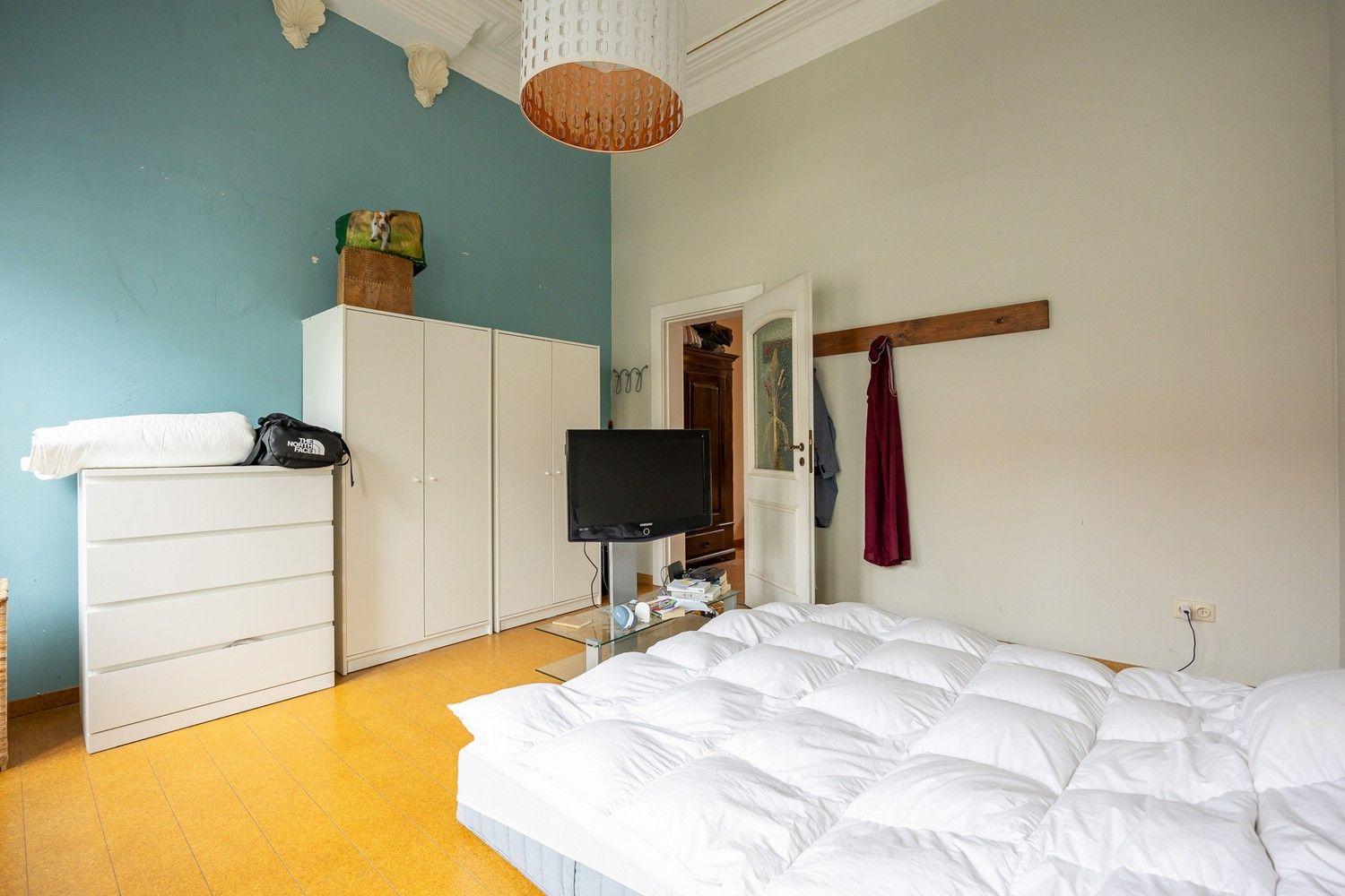 Ruime en karaktervolle herenwoning met zonnige tuin, dakterras en laadpunt in het hart van Merksem foto 19