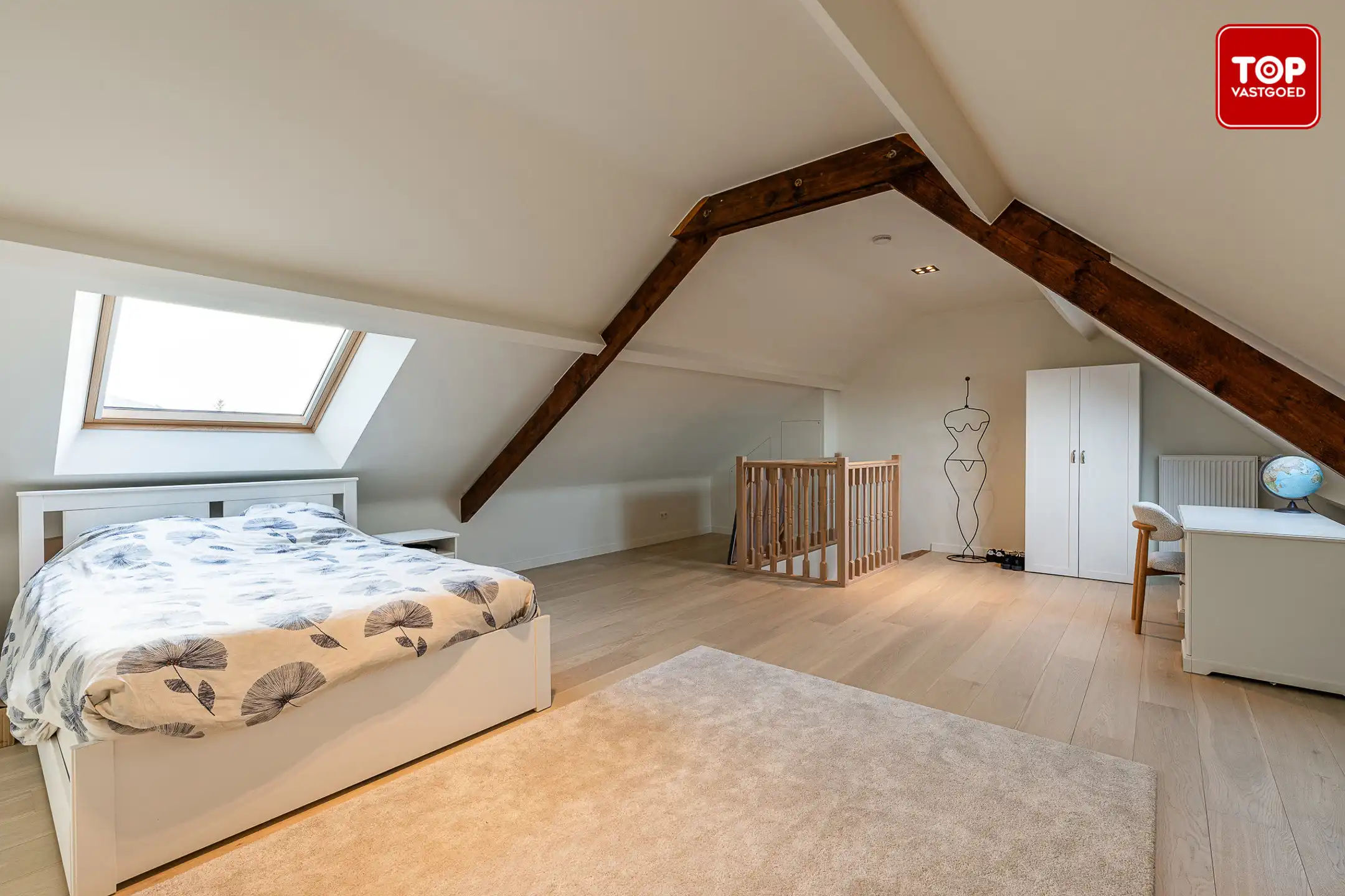 Gerenoveerde, energiezuinige woning op uitstekende locatie foto 23