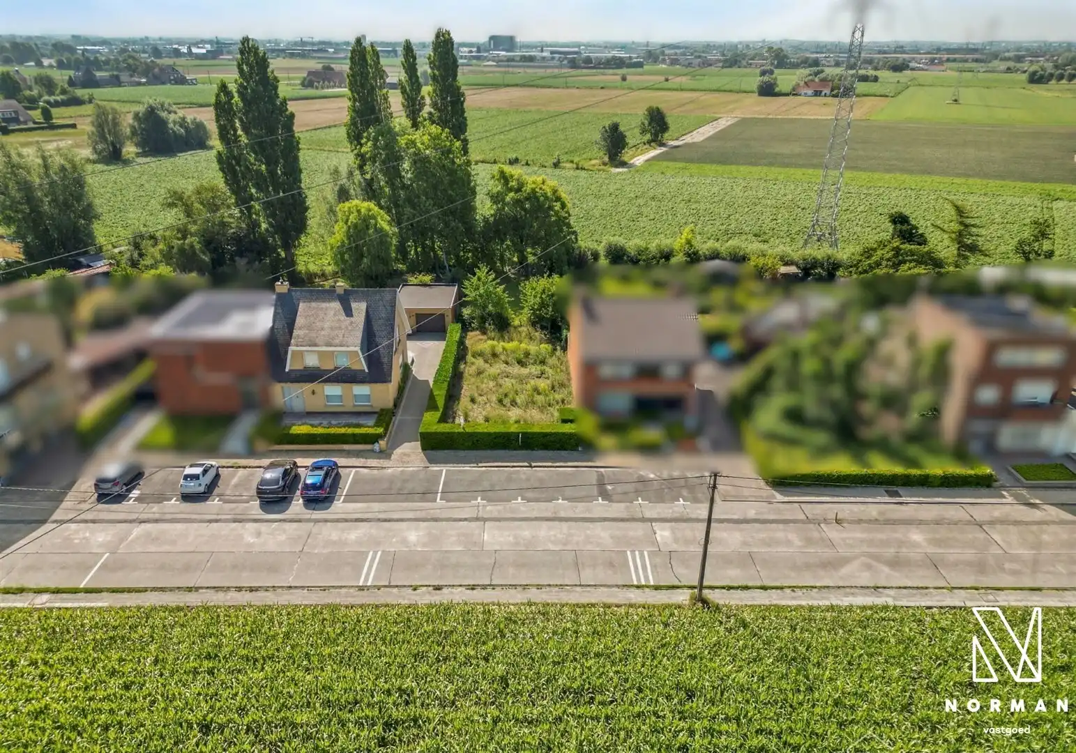 Grote woning op 691m² met dubbele garage, landelijk zicht en zoveel meer. foto 14
