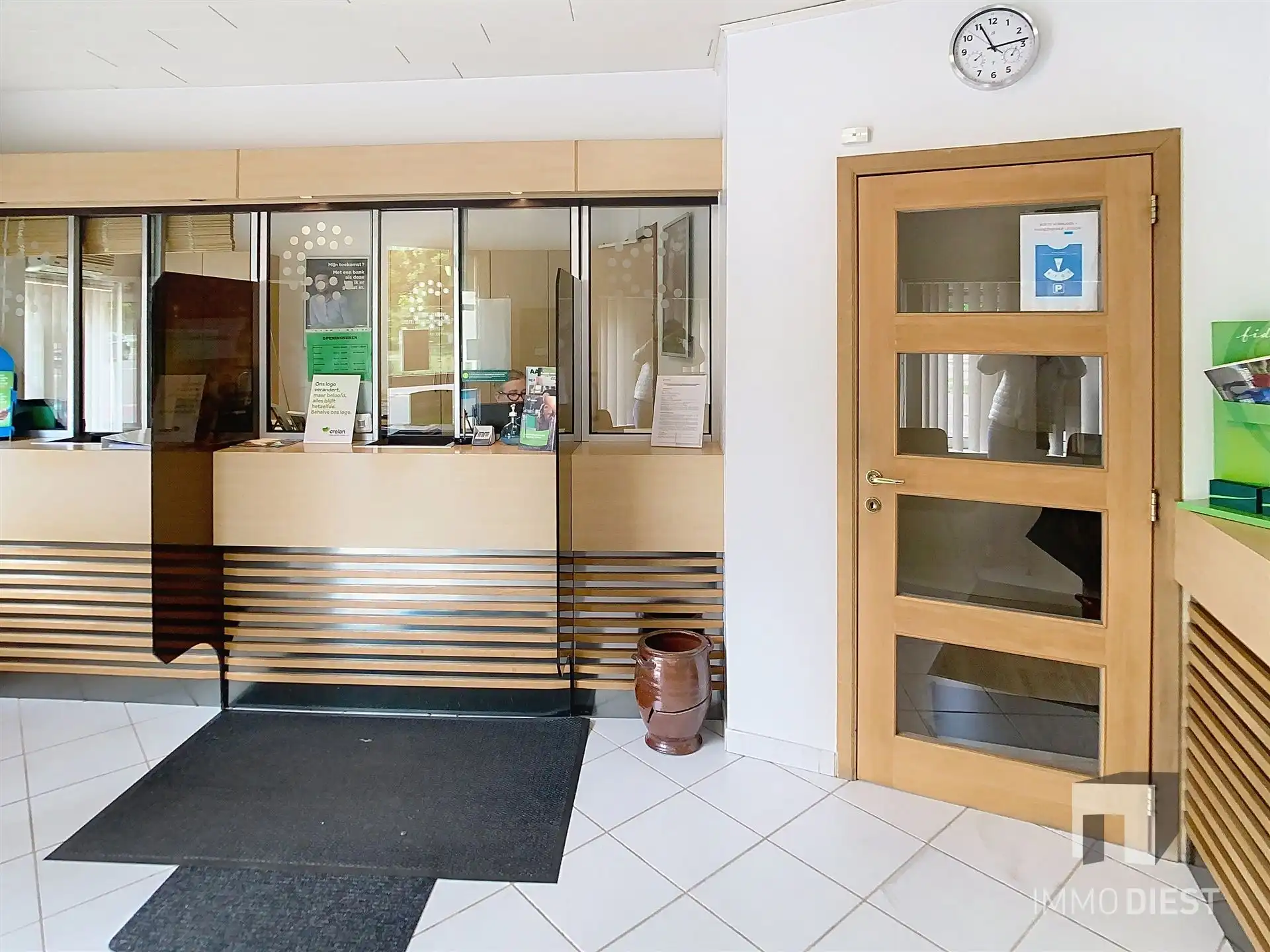 Gelijkvloers kantoorpand op strategische ligging  foto 5