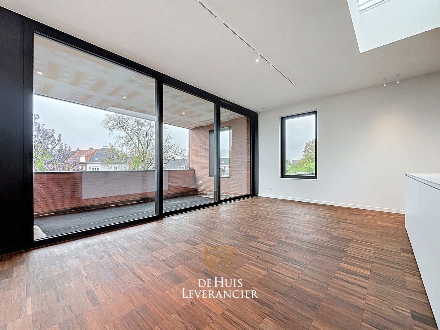 Vernieuwbouwde BEN Loft-villa te huur in Kontich foto 25