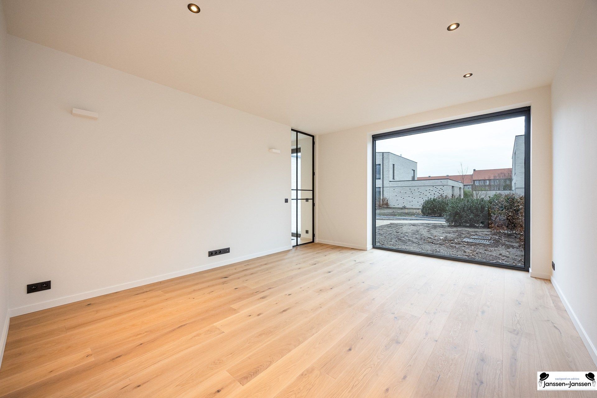 Wonen in een groene omgeving op een centrale locatie in Gooreind! foto 4