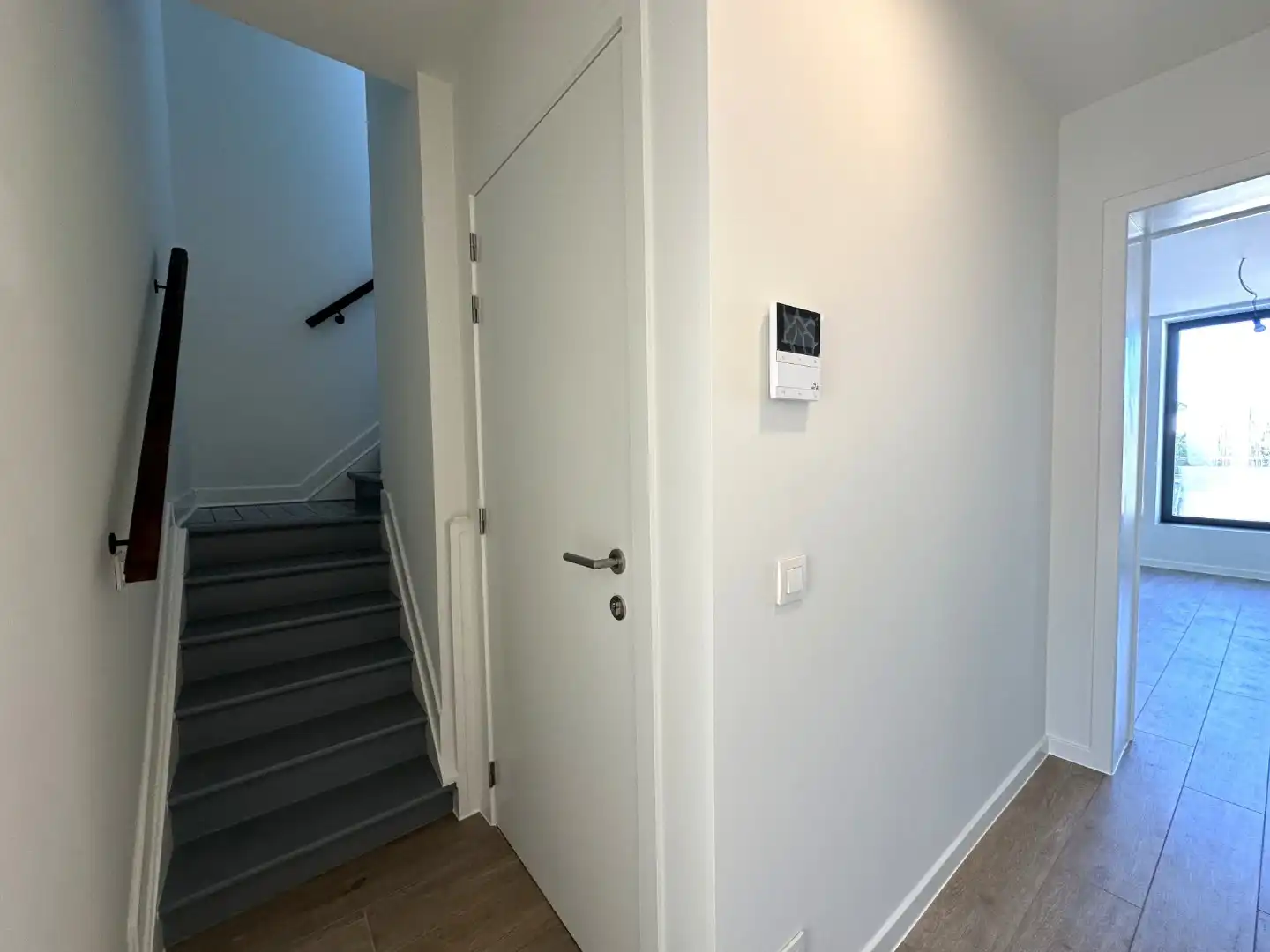 Gerenoveerd duplex appartement nabij de Smedenpoort foto 2