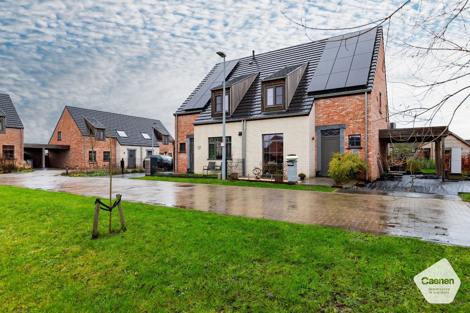 Recente instapklare woning ( BJ 2021) in een doodlopende straat met 4 slaapkamers, carport en tuin. foto 20