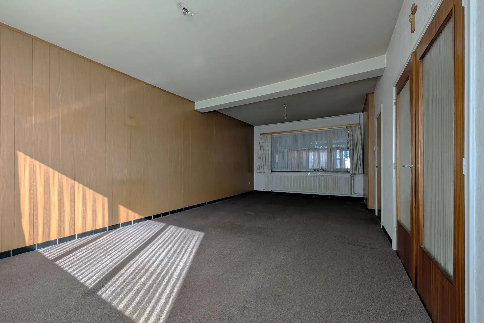 Op te frissen woning met 4 slpk. in rustige woonwijk te Rekem (Lanaken)  foto 4