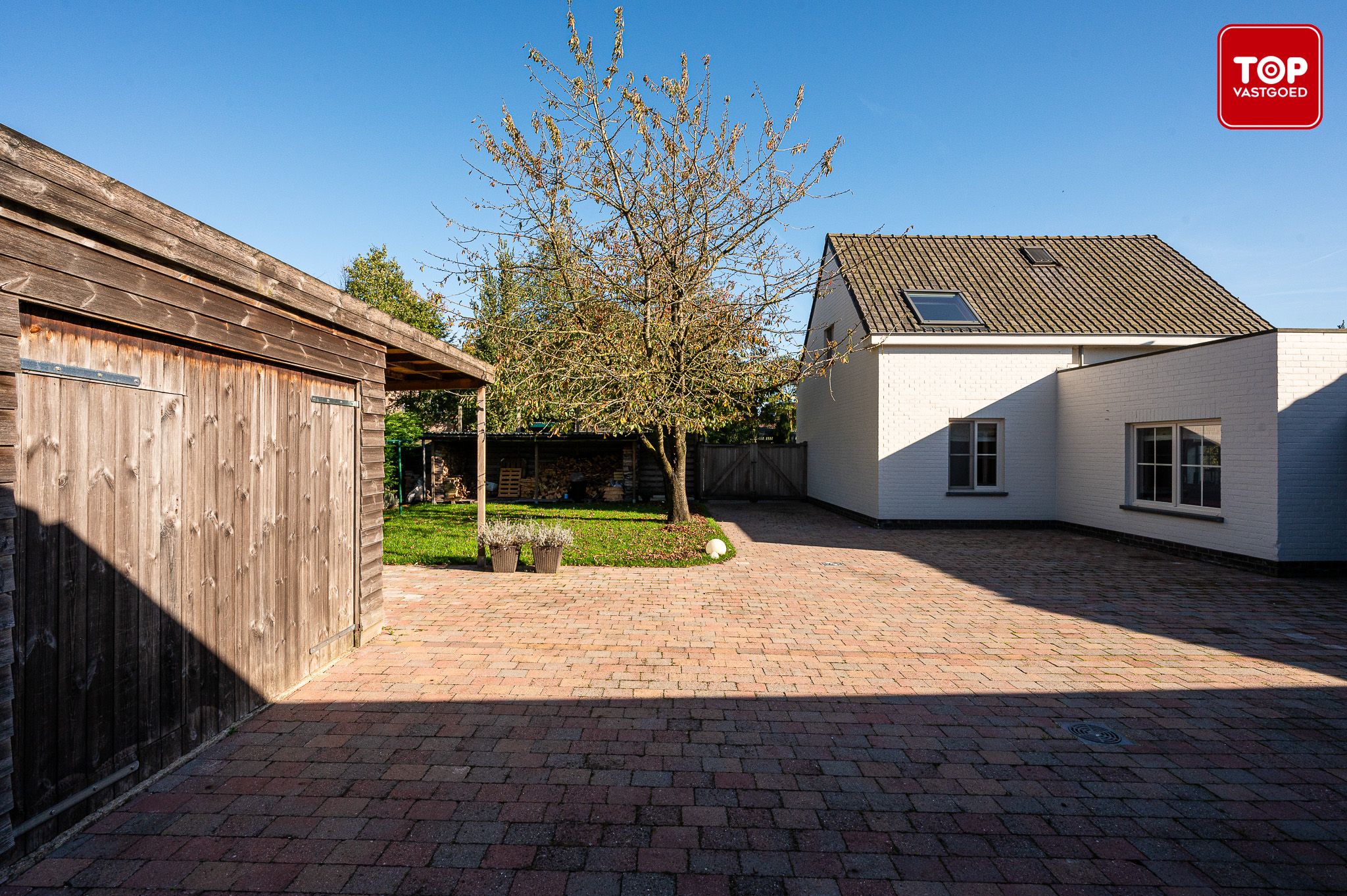 Ruime woning met talrijke mogelijkheden in een groene oase foto 20