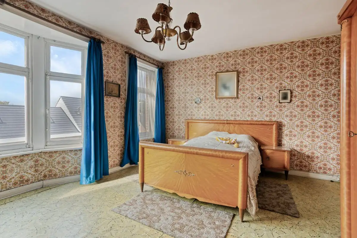 Woning met karakter en veel renovatiepotentieel in Gullegem foto 15