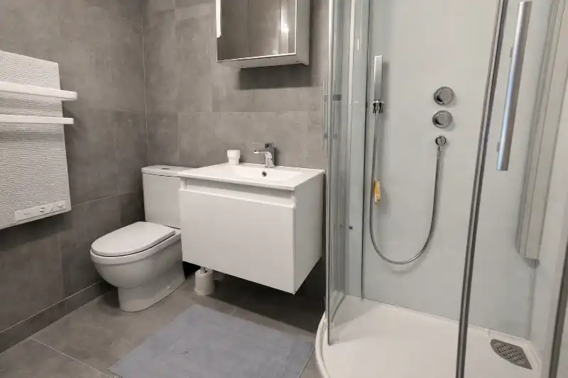 Te renoveren hoekappartement met groot terras – Residentie Twenty One, Oostduinkerke foto 2