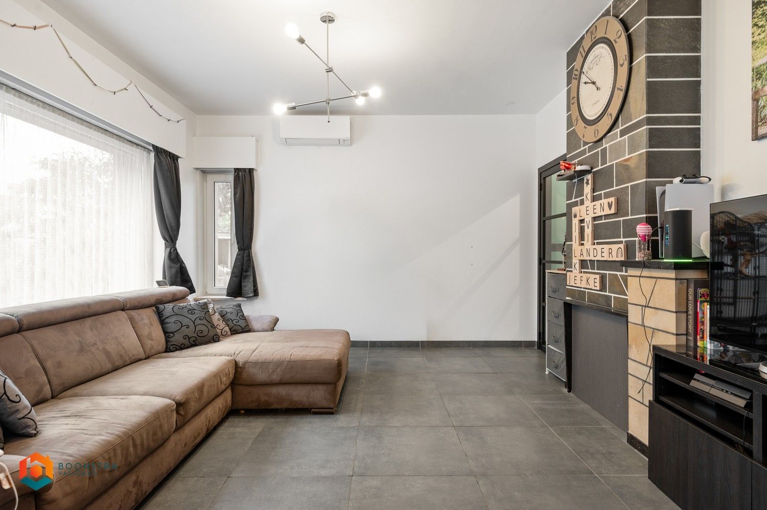 Instapklare woning met 3 slpkrs, garages en tuin te Weerde foto 3