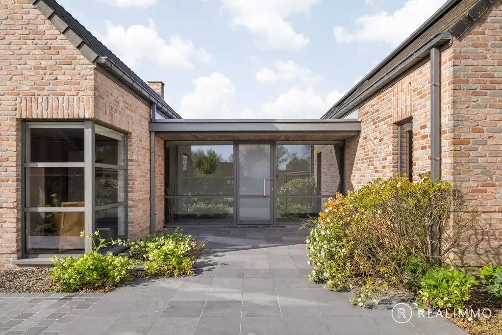 Uitzonderlijke villa met EPC B op landelijke ligging te Pottes, met 1001 mogelijkheden! foto 4