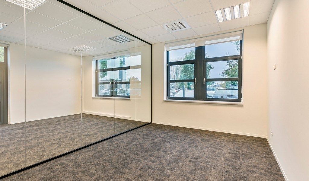 Instapklare kantoorruimte te huur in Businesspark E19 te Mechelen foto 10