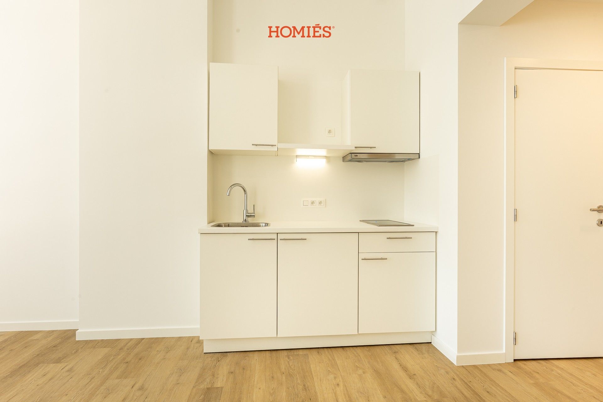 Gerenoveerde studio op toplocatie foto 4