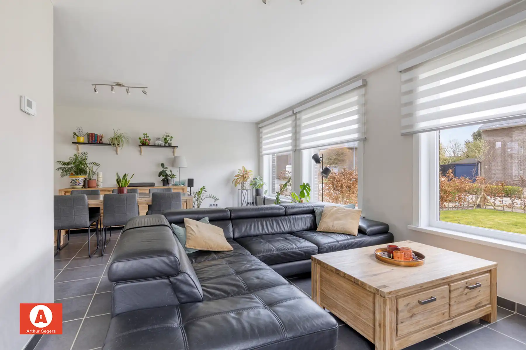 Energiezuinige half-open bebouwing mét alle comfort. foto 7