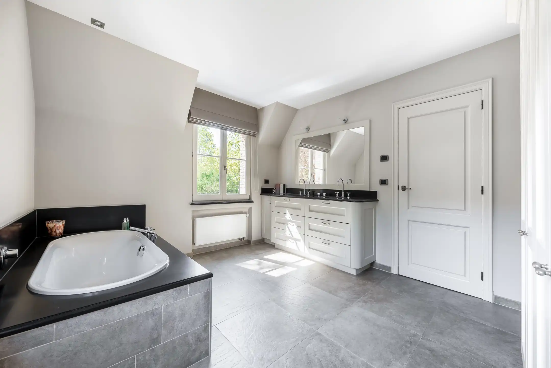 Exclusieve villa met lift, bijgebouw en EPC A  foto 28