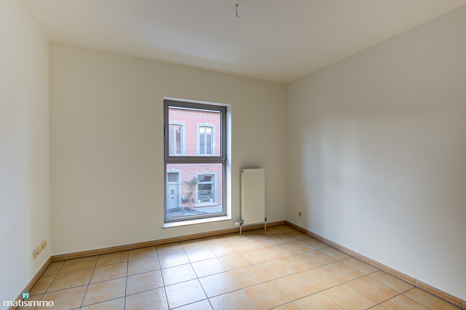 INSTAPKLAAR EN ENERGIEZUINIG APPARTEMENT MET PARKEERPLAATS AAN DE RAND VAN CENTRUM TONGEREN foto 14