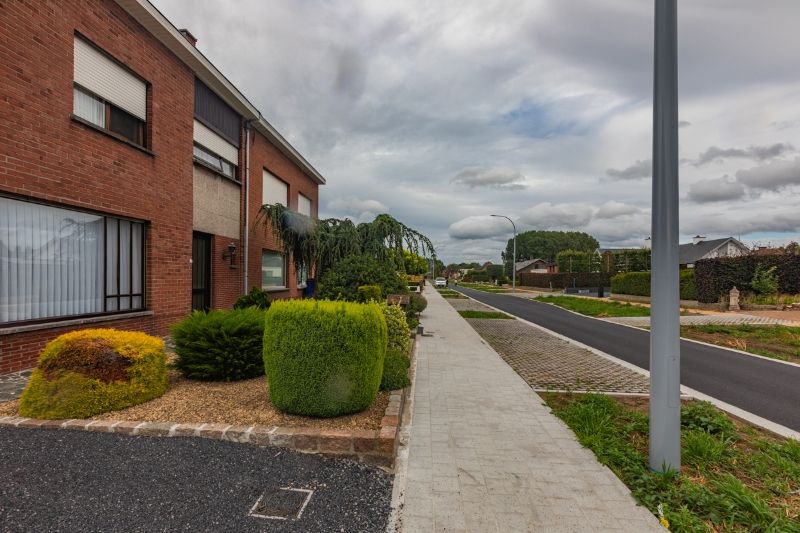 Lichtrijke, te moderniseren woning op 480m² op een steenworp van de Gavers... foto 16