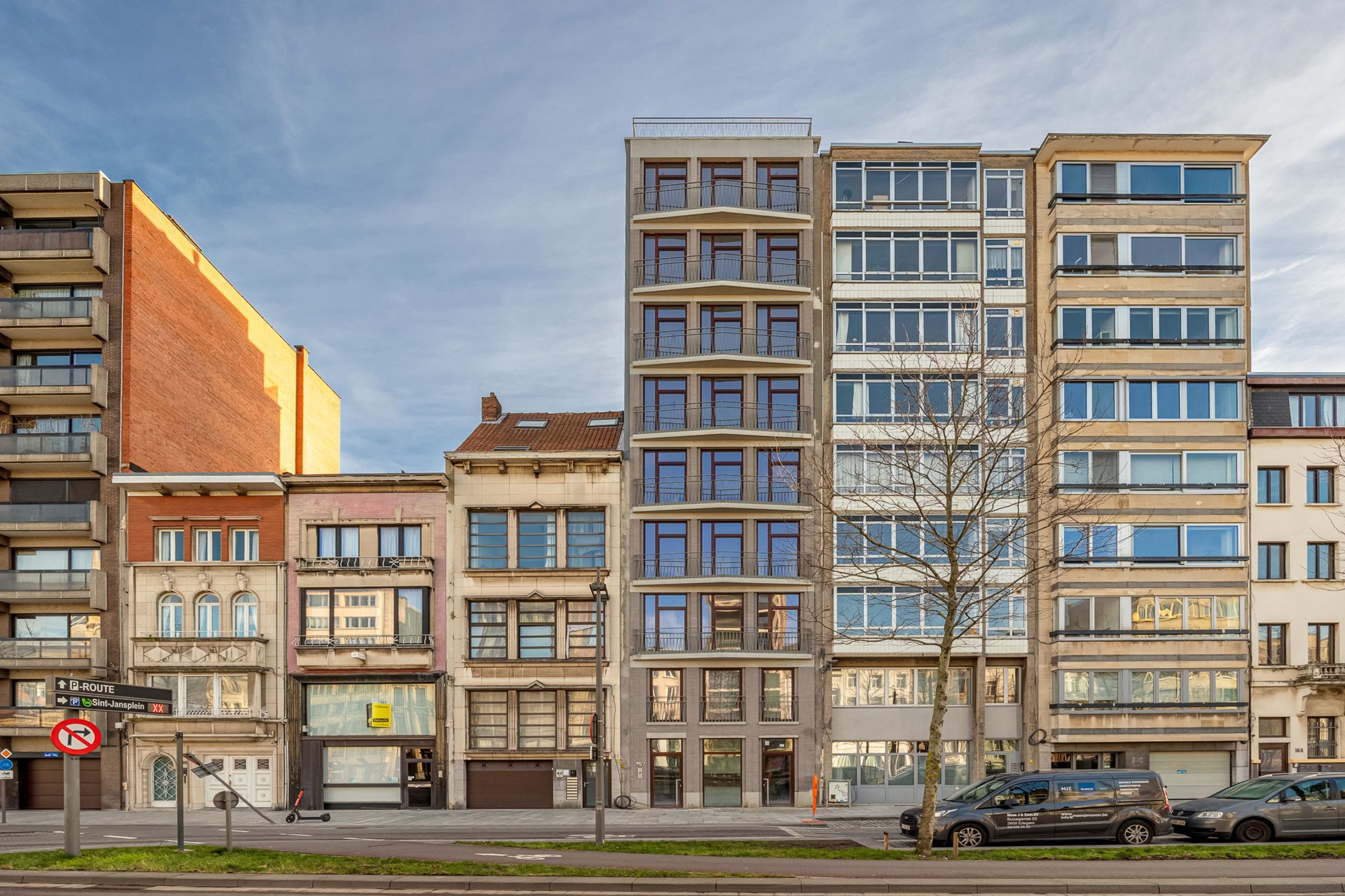 Nieuwbouw appartement met terras foto 13